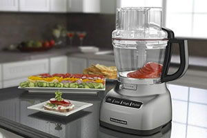 KitchenAid KFP0711cu 7-Cup Food Processor Review